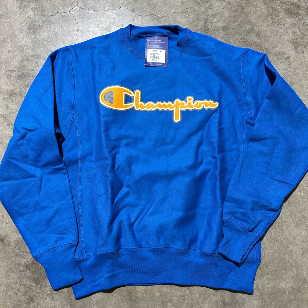 NWT Champion Reverse Weave Sweatshirt Spellout Yellow Blue Long Sleeve Mens